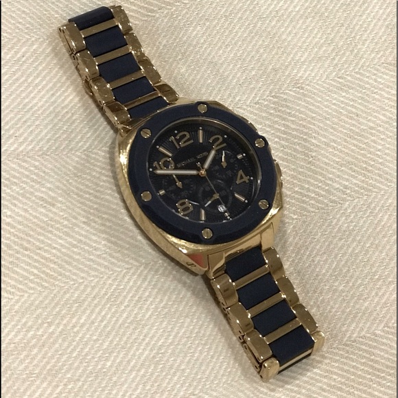 AUTHENTIC Michael Kors watch… Gold and Navy - Picture 1 of 5